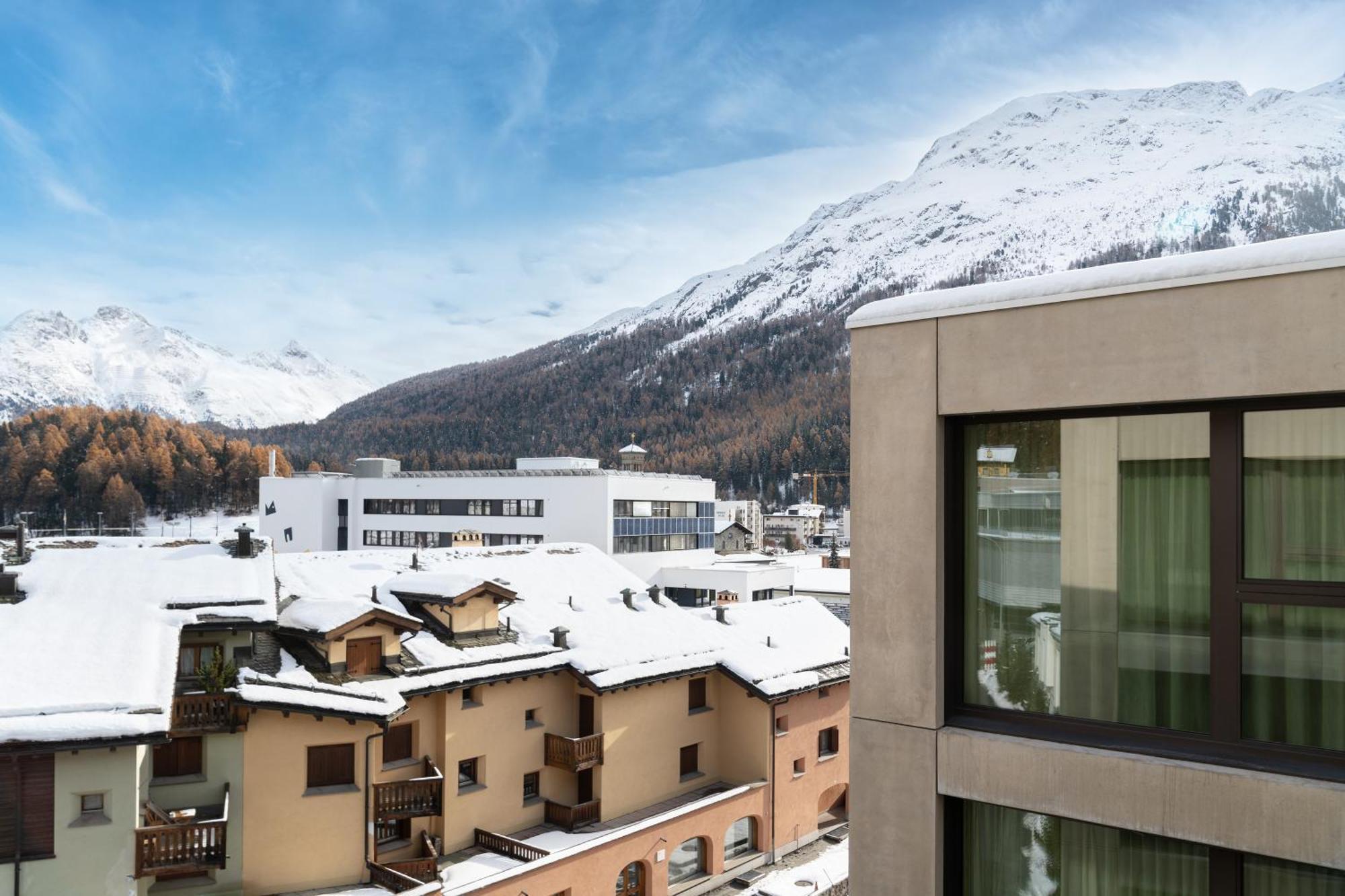 Townhouse N9 Apartment St. Moritz Bilik gambar